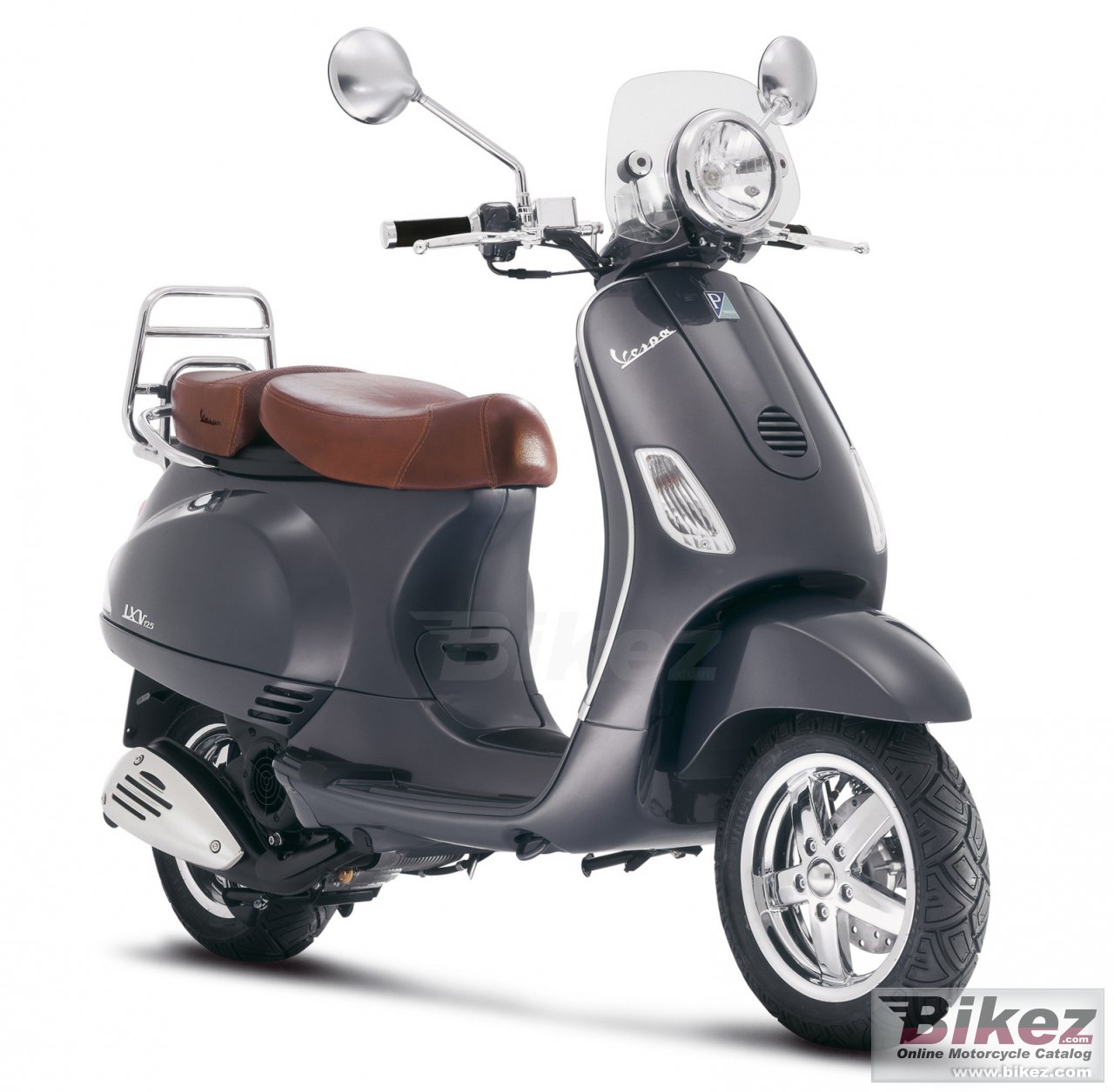 Big Vespa lxv 125 picture and wallpaper from Bikez.com